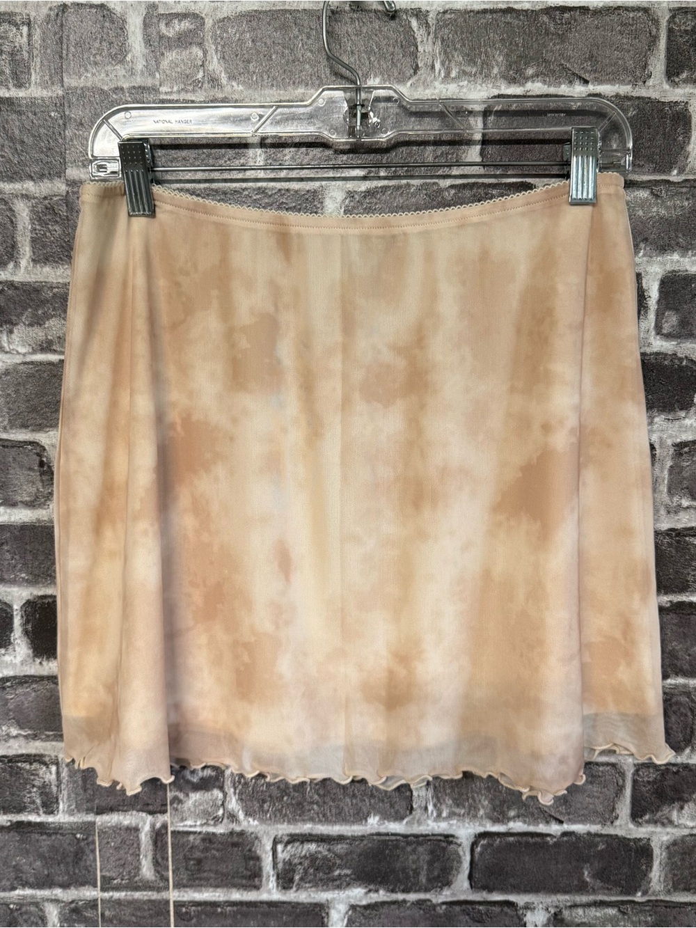 NWT American Eagle mini skirt tan tie dye ruffle hem